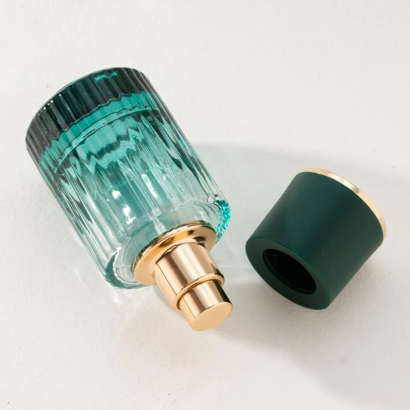 8pcs/pack 30ml 50ml Empty Atomizer Perfume Bottle Glass Spray Perfume Sub-bottling Moisturizing Spray Bottle Refillable Bottles